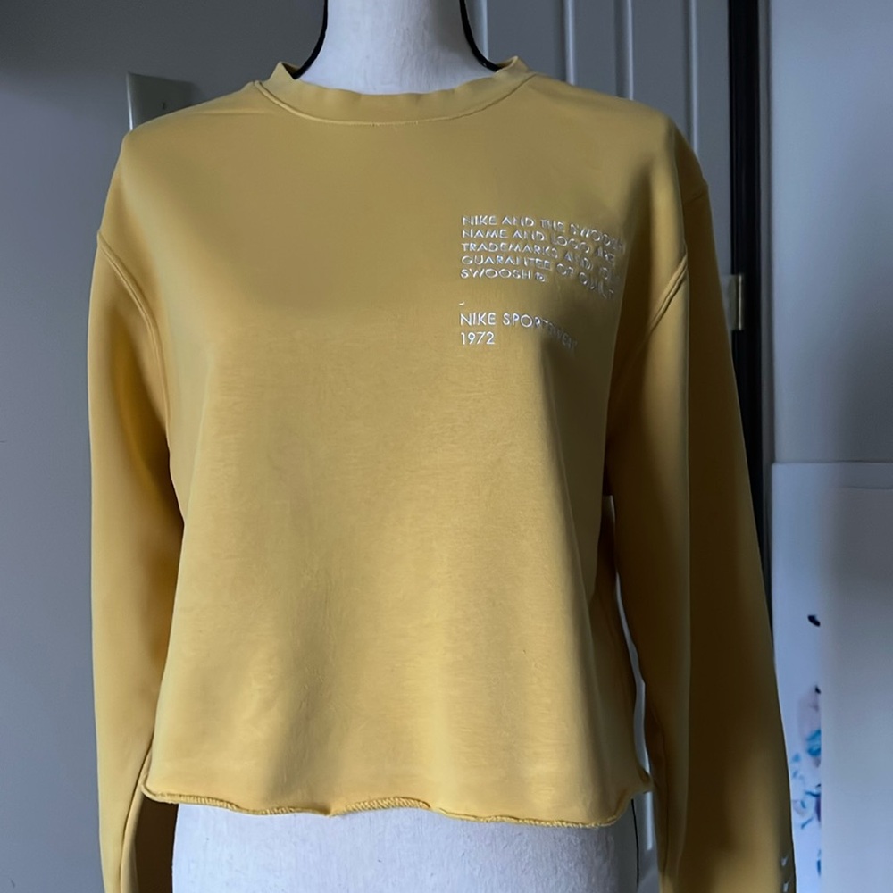 Nike sweatshirts